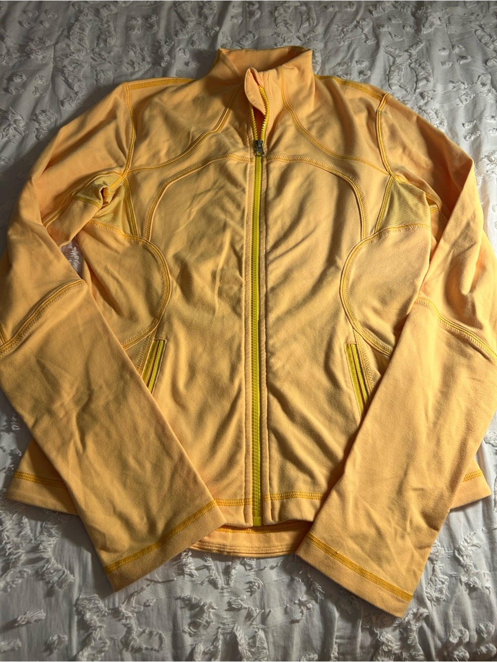 Lululemon define  Lightweight Zip-Up Jacket in Golden Yellow size 10